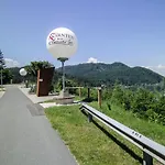 Laube By Interhome Dom wakacyjny Sankt Kanzian am Klopeiner See