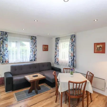 Laube By Interhome Holiday home Sankt Kanzian am Klopeiner See